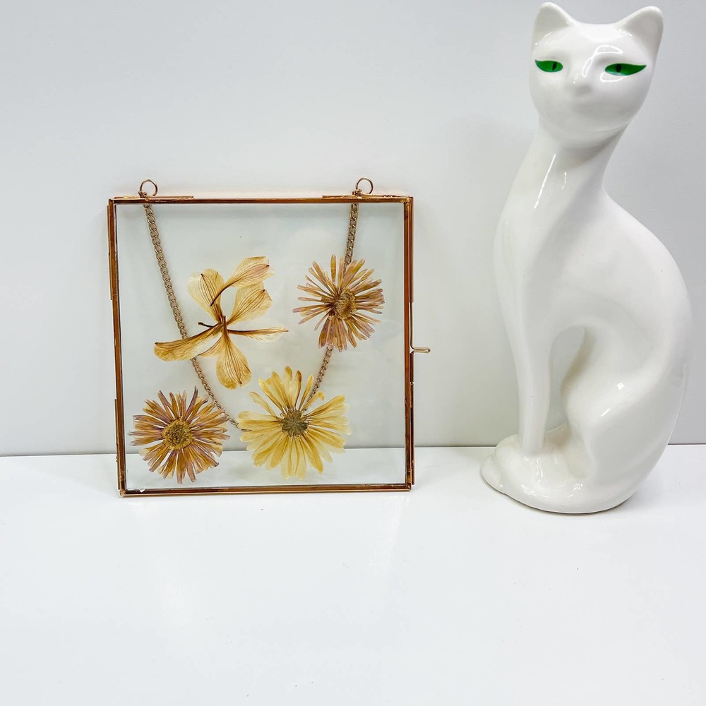 Pressed Flower Frame, Hanging glass frame Copper frame - Picture 1 of 6